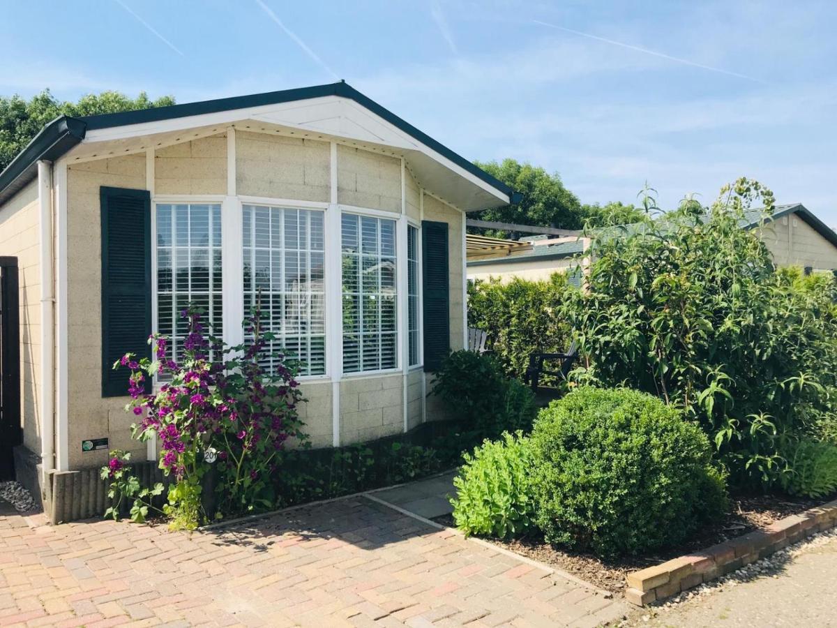 Chalet Hensbroek Exterior photo